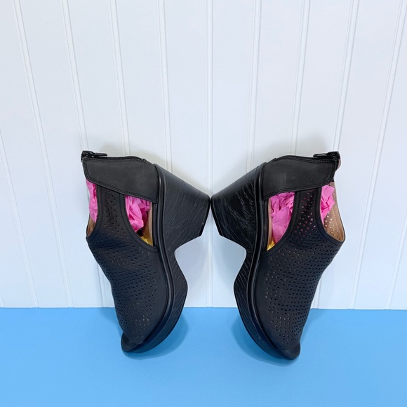 Soul Naturalizer Women’s Open toe Wedges Size 8.5 - Picture 17 of 17